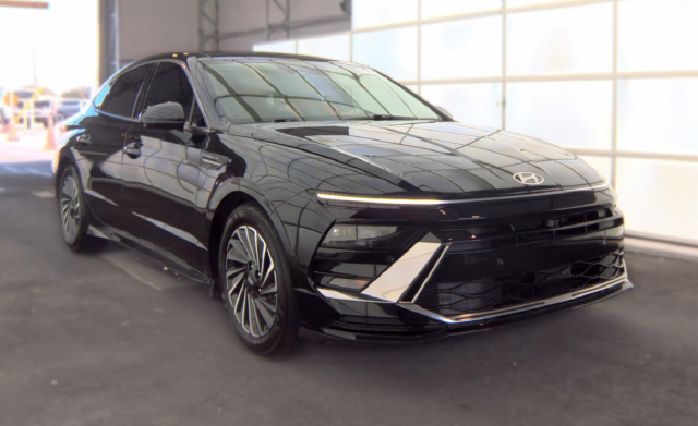 2024 Hyundai Sonata Hybrid Limited Sedan