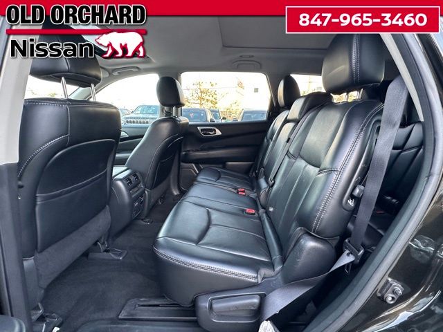 2017 Nissan Pathfinder SL SUV