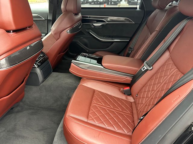 2021 Audi S8 4.0T Sedan