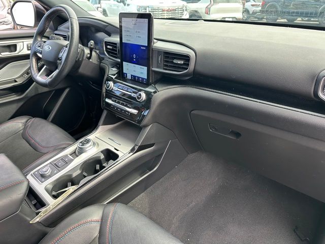 2023 Ford Explorer ST SUV