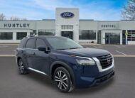 2024 Nissan Pathfinder Platinum SUV