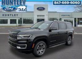 2023 Jeep Wagoneer Base SUV