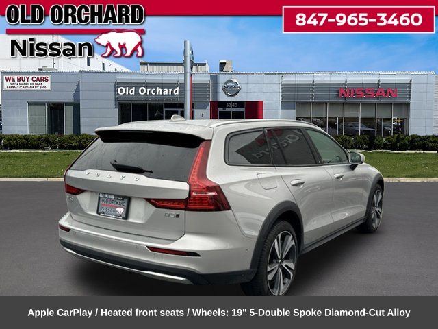 2025 Volvo V60 Cross Country B5 Plus Wagon