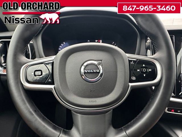 2025 Volvo V60 Cross Country B5 Plus Wagon