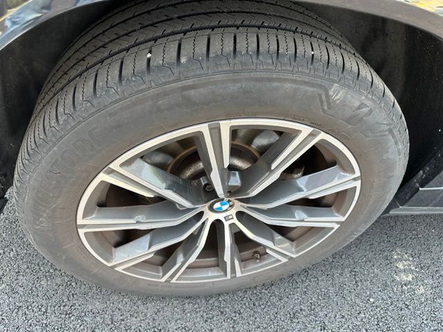 2025 BMW X6 xDrive40i SUV