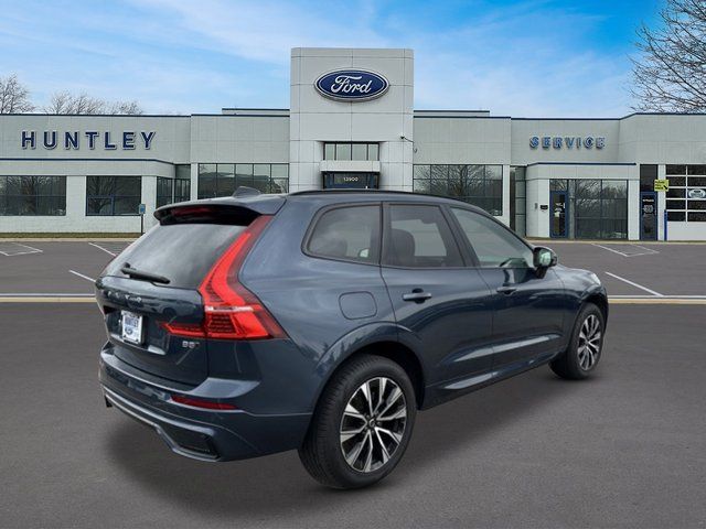2025 Volvo XC60 B5 Core SUV