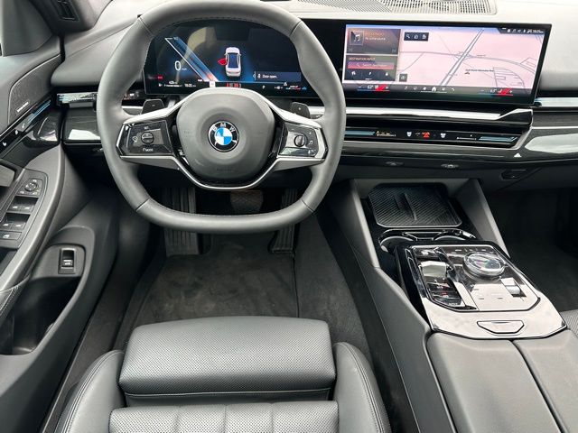 2025 BMW 530i 530i xDrive Sedan