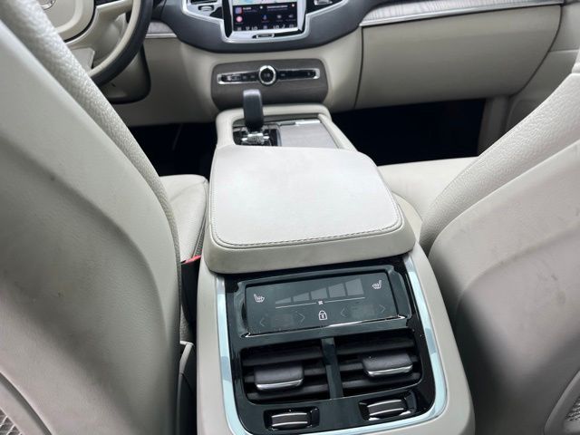 2023 Volvo XC90 B6 Plus 6-Seater SUV