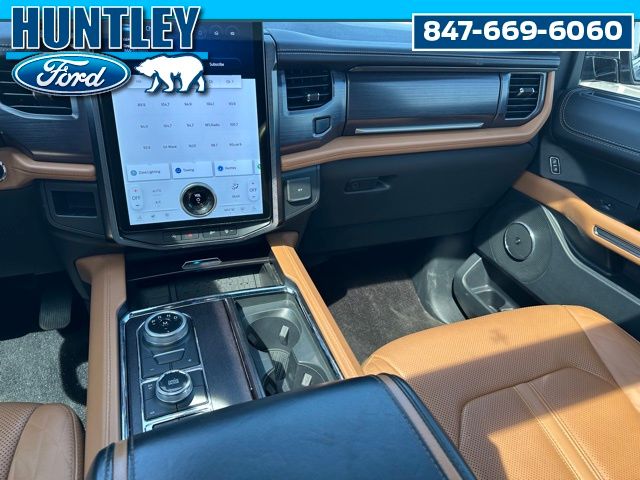 2022 Ford Expedition Max Platinum SUV