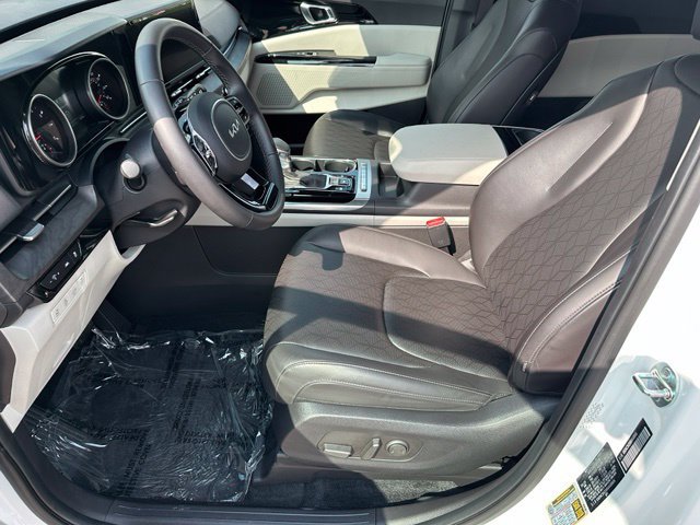 2024 Kia Carnival EX MPV