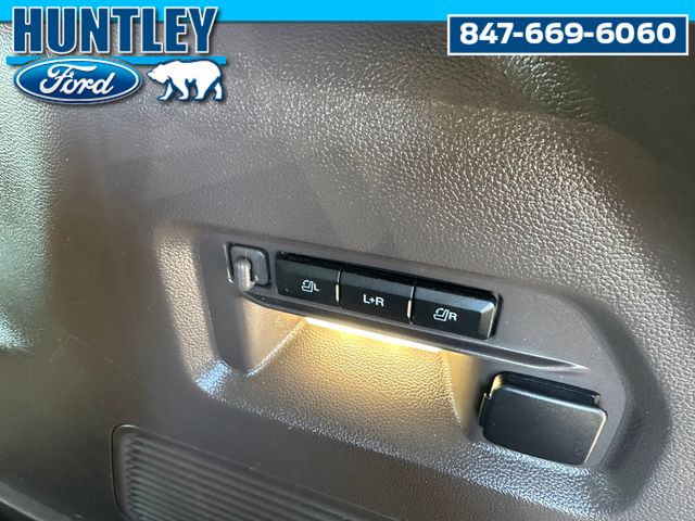 2022 Ford Explorer Platinum SUV