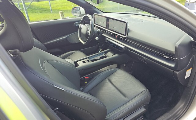 2023 Hyundai IONIQ 6 SEL Sedan