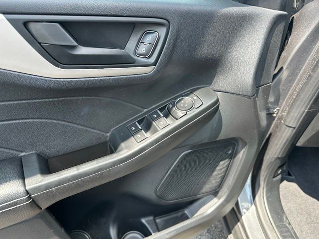 2022 Ford Escape SE SUV