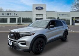2023 Ford Explorer ST SUV