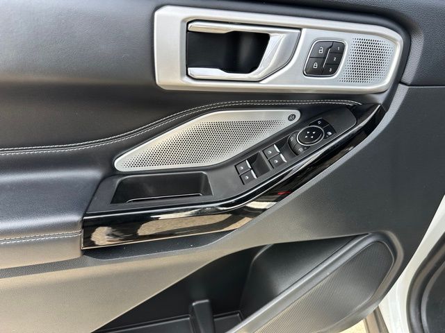 2023 Ford Explorer ST SUV