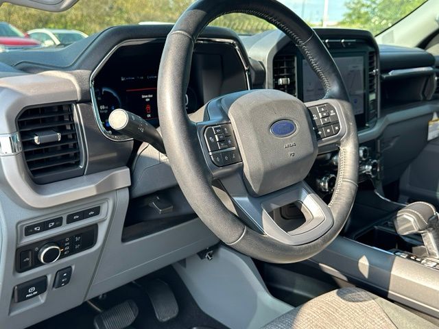 2023 Ford F-150 Lightning XLT Truck SuperCrew Cab