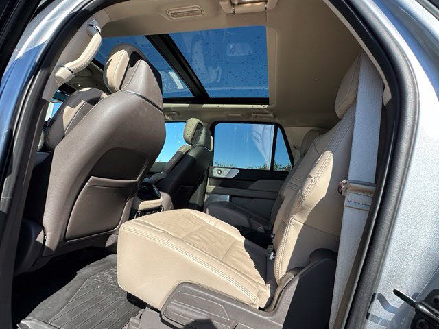 2023 Lincoln Navigator L Reserve SUV