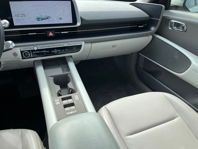 2024 Hyundai IONIQ 6 SEL Sedan