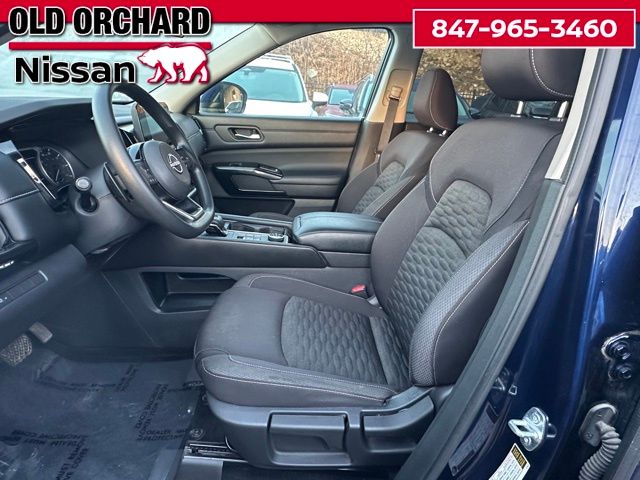 2022 Nissan Pathfinder S SUV