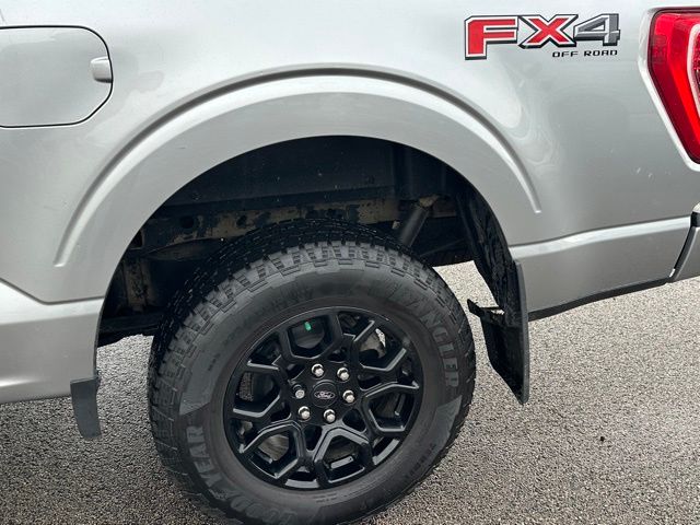 2022 Ford F-150 XLT Truck SuperCrew Cab