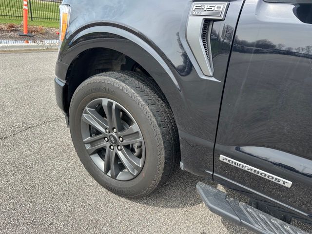 2023 Ford F-150 XLT Truck SuperCrew Cab
