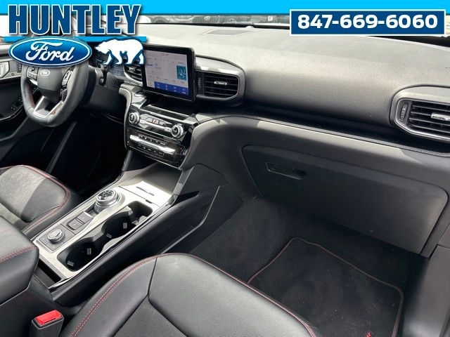 2023 Ford Explorer ST-Line SUV