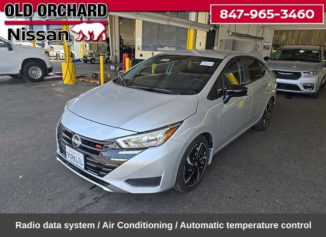 Used 2025 Nissan Versa Sedan SR with VIN 3N1CN8FV5SL844978 for sale in Skokie, IL