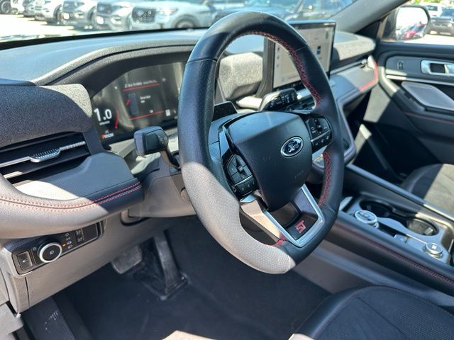 2025 Ford Explorer ST SUV