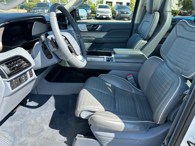 2022 Lincoln Navigator Black Label SUV