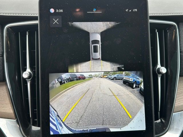2025 Volvo XC90 B6 Plus 7-Seater SUV