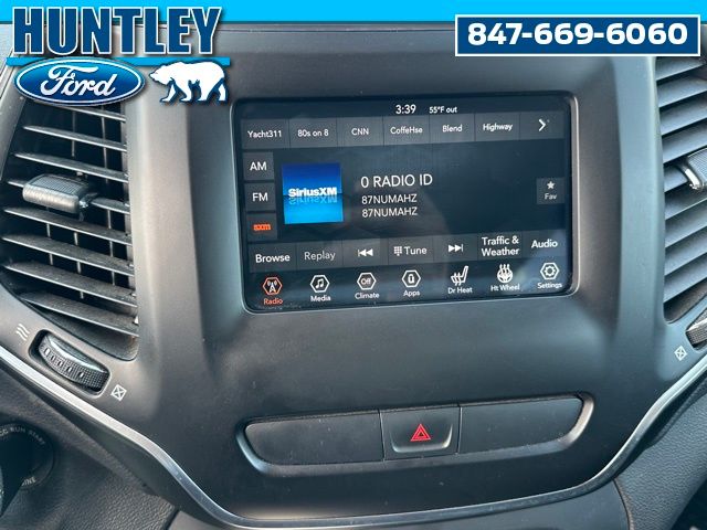 2019 Jeep Cherokee Latitude SUV