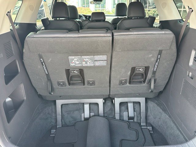 2024 Kia Carnival EX MPV