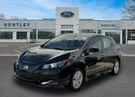 2025 Nissan LEAF S Hatchback
