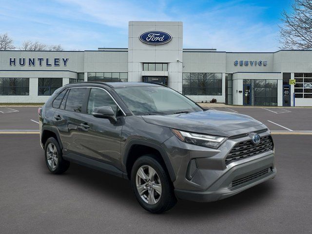2022 Toyota RAV4 Hybrid XLE SUV