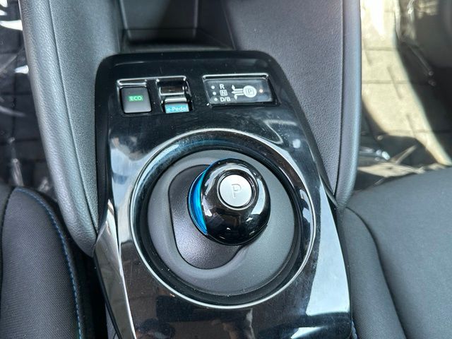 2025 Nissan LEAF SV Plus Hatchback
