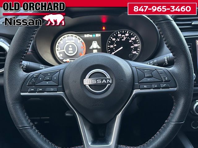 2023 Nissan Versa 1.6 SR Sedan