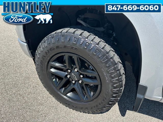 2022 Chevrolet Silverado 1500 Custom Truck Crew Cab