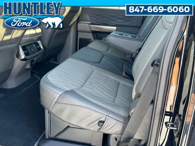 2025 Ford F-450 Platinum Truck Crew Cab