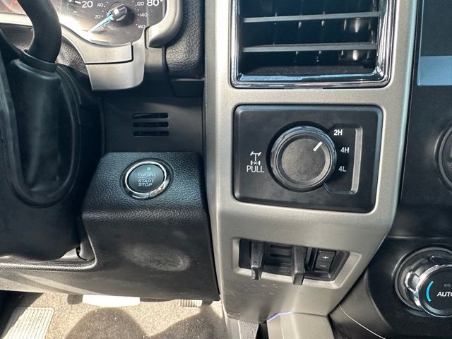 2021 Ford F-250 Lariat Truck Crew Cab