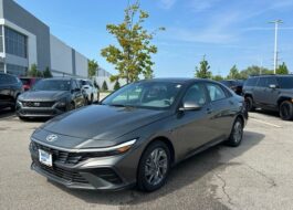 2024 Hyundai Elantra Hybrid Blue Sedan