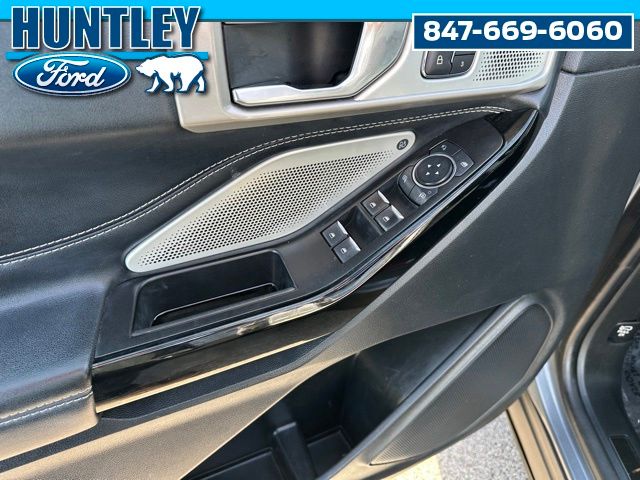 2022 Ford Explorer ST SUV