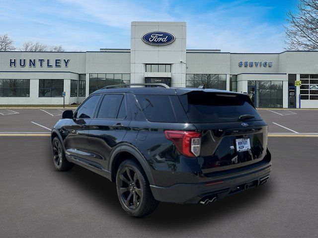 2023 Ford Explorer ST SUV