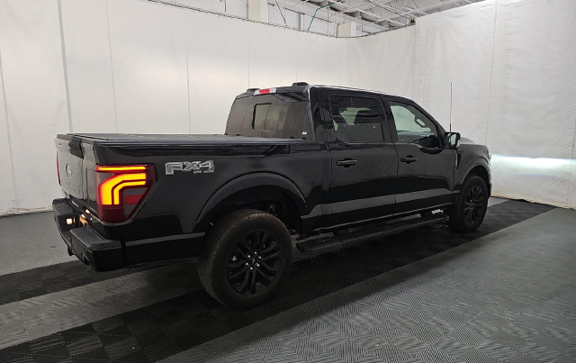 2025 Ford F-150 Lariat Truck SuperCrew Cab
