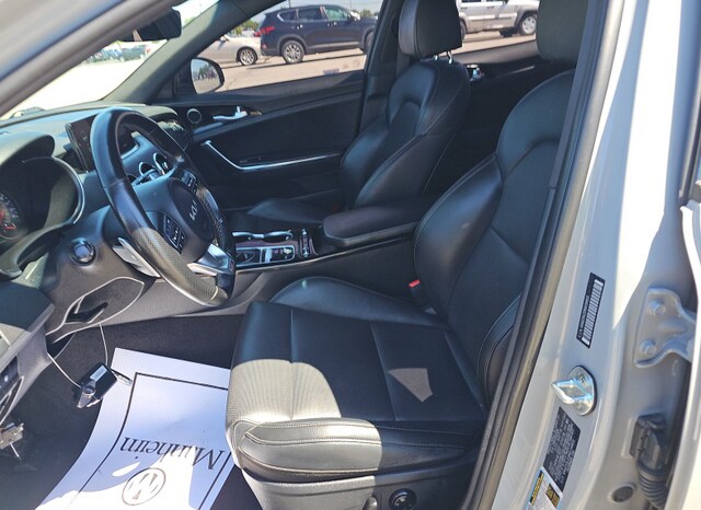 2022 Kia Stinger GT-Line Sedan