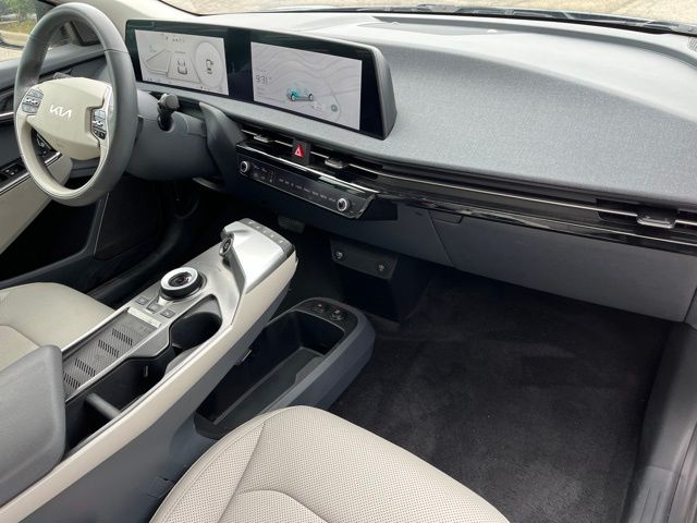2024 Kia EV6 Wind SUV