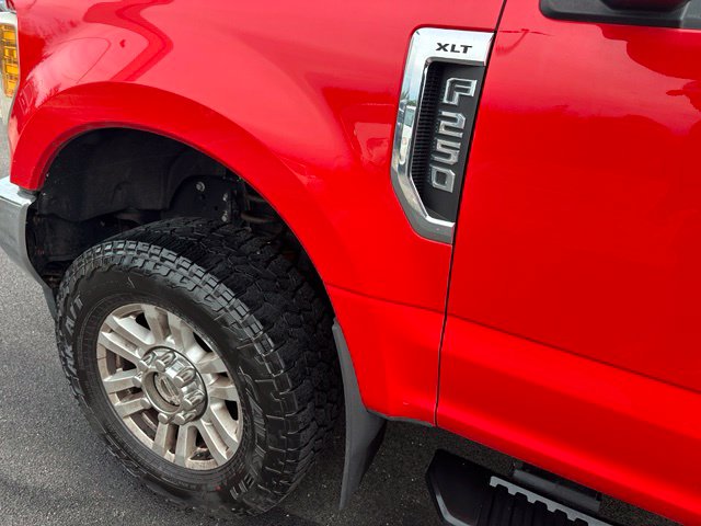 2017 Ford F-250SD XLT Truck