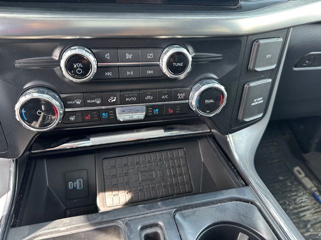2023 Ford F-150 Lariat Truck SuperCrew Cab
