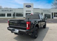 2021 Ford F-250 Lariat Truck Crew Cab