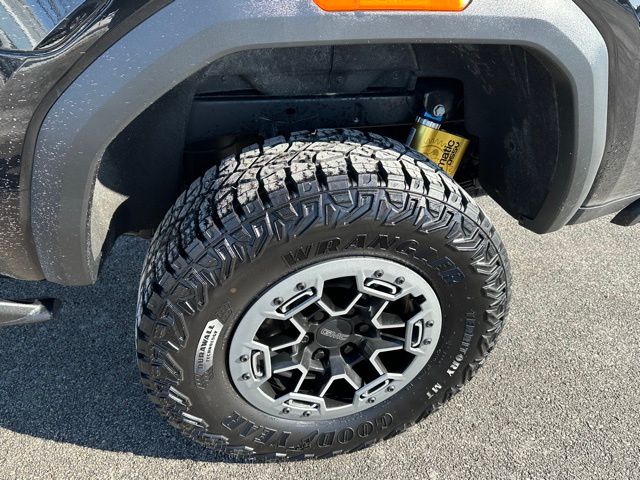 2023 GMC Canyon AT4X Truck Crew Cab