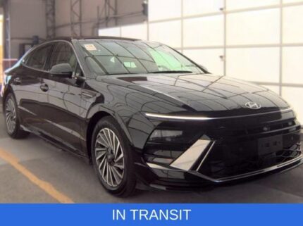 2025 Hyundai Sonata Hybrid Limited Sedan